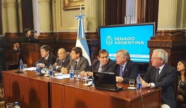El Gobierno explica el aumento de tarifas en el Senado