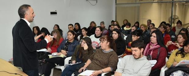 Vecinos de San Martín continúan capacitación para iniciar sus emprendimientos