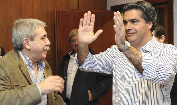Procesaron a varios ex jefes de Gabinete por el manejo de "Fútbol Para Todos"