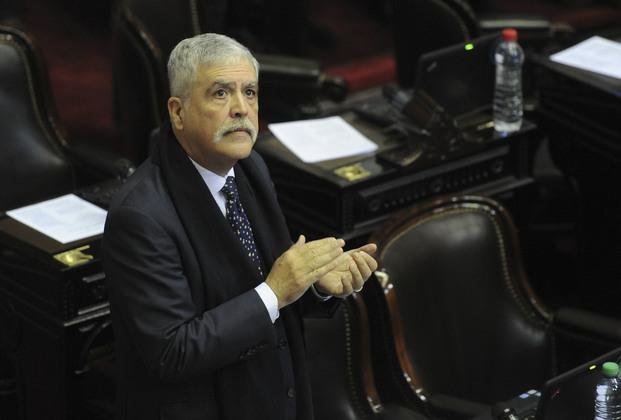 Diputados aprobó el allanamiento a la casa de De Vido