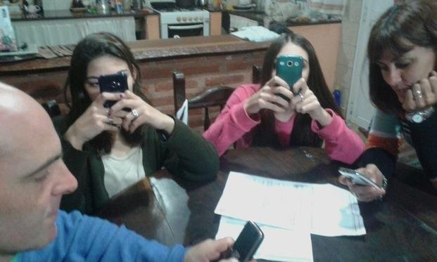 Los celulares pesan cada vez más en el presupuesto familiar
