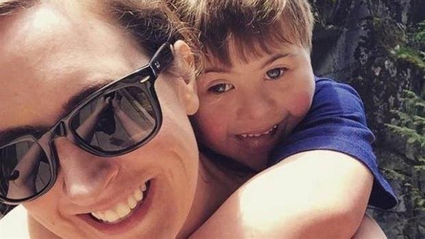 Conmovedora carta de una madre por discriminación a su hijo Down