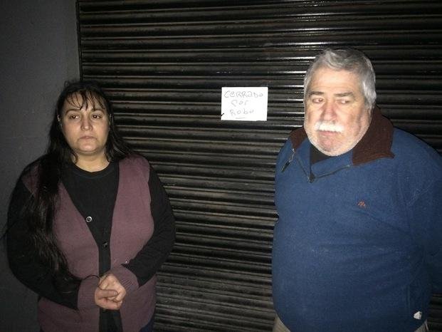 Balean a un cliente en un autoservicio de La Cumbre