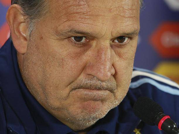 Martino a la cancha: No se va y la AFA anunció que el lunes empieza a preparar el Sub 23 para los Juegos Olímpicos