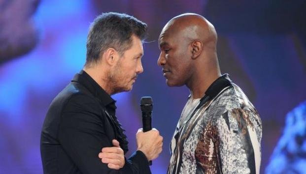 Evander Holyfield volvió al "Bailando"