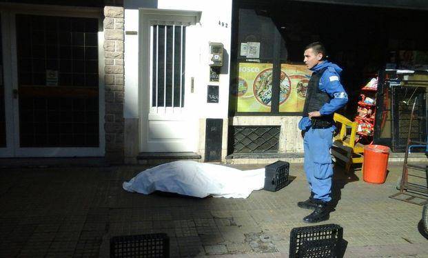Conmoción por una muerte en la zona céntrica