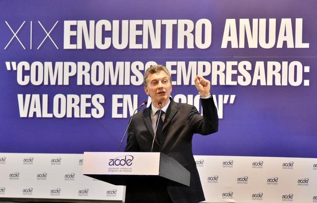 Sociedades off shore de Macri: piden informes