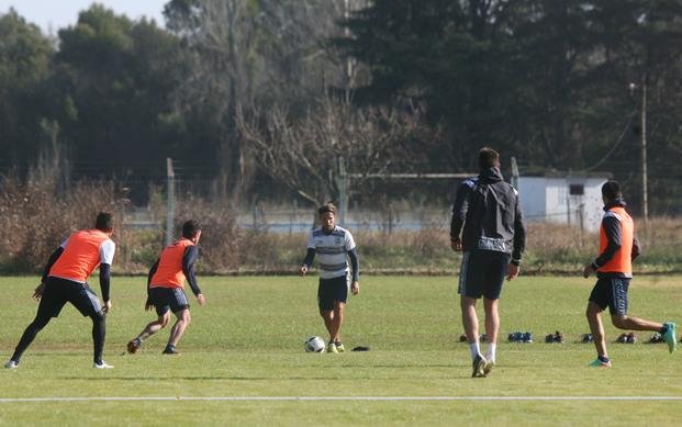 El primer ensayo con once, tuvo a Vegetti y Miloc de titulares