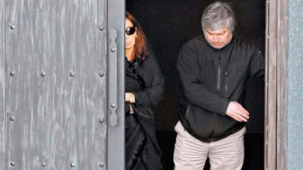 Ordenan a Casanello investigar los vínculos de Báez con Cristina