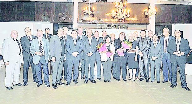 Reconocimiento a ingenieros con 30 y 50 años de ejercicio profesional