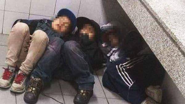 El drama de tres hermanitos, viralizado en las redes
