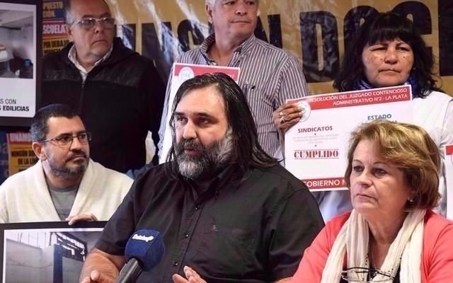 Si no hay acuerdo en 15 días, a los docentes les pagarían con aumento