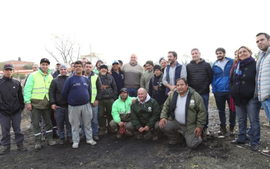 Operativo de limpieza en arroyo "Las Piedras"