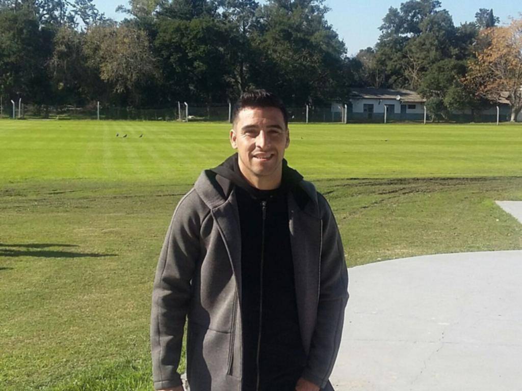 Ormeño pasó por Abasto