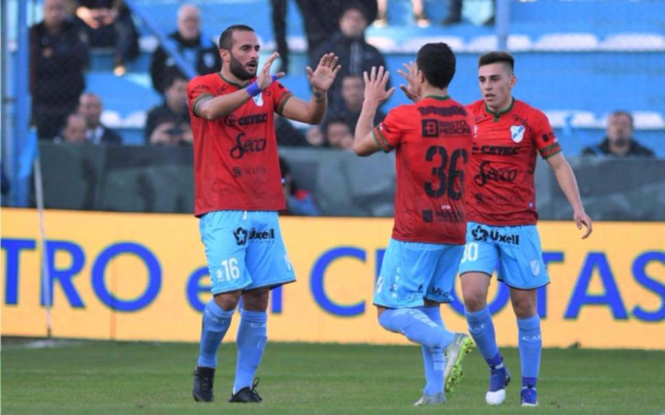 Temperley le ganó a Talleres y salió de la zona de descenso