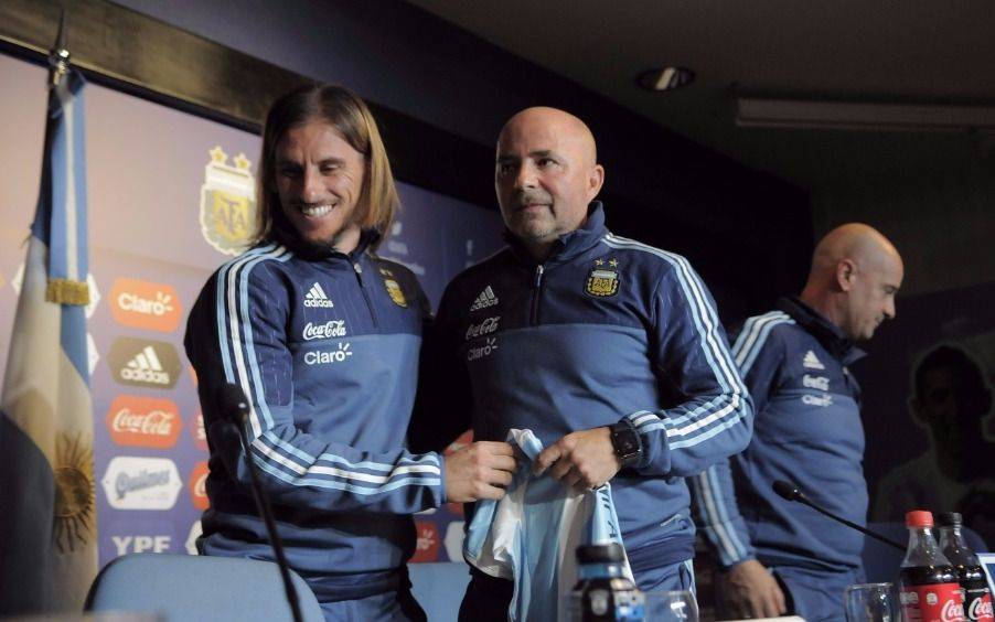 Sampaoli dirigió su primera  práctica en la Selección