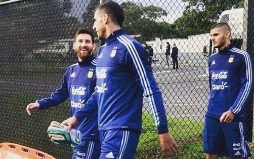 Messi e Icardi ya entrenaron bajo las órdenes de Jorge Sampaoli