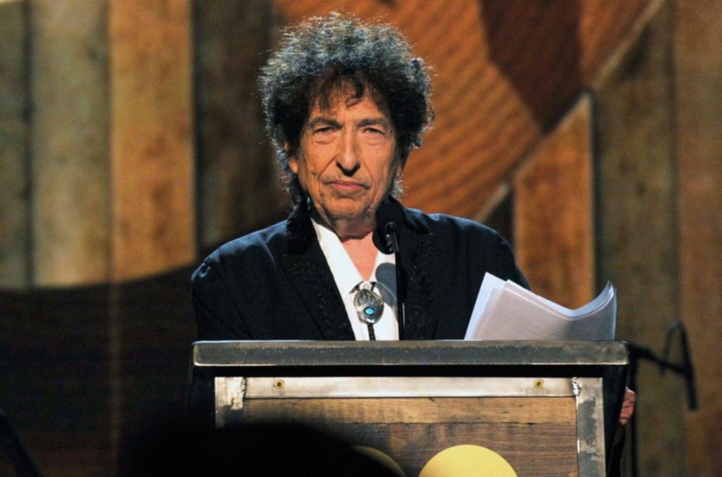 Finalmente, Dylan dio su discurso del Nobel