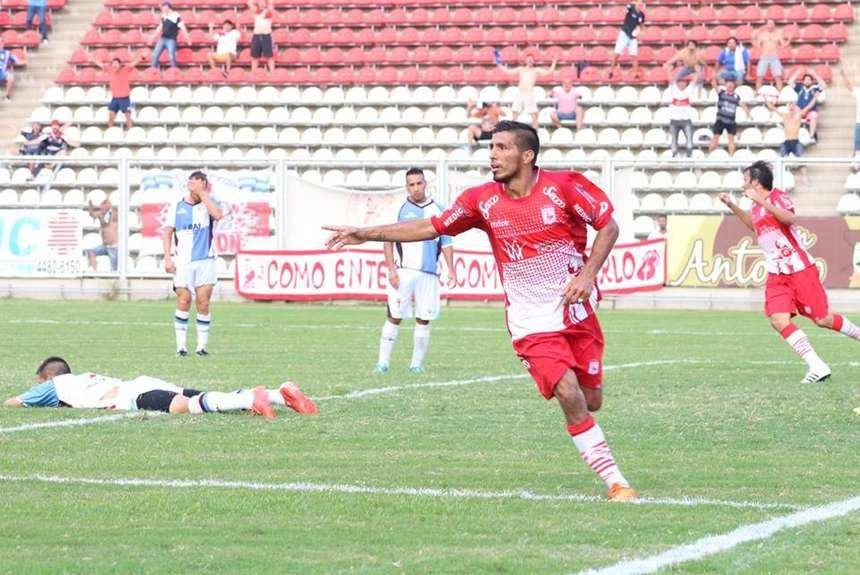 Javier Rossi, un ex Camba, ascendió con Dep. Morón