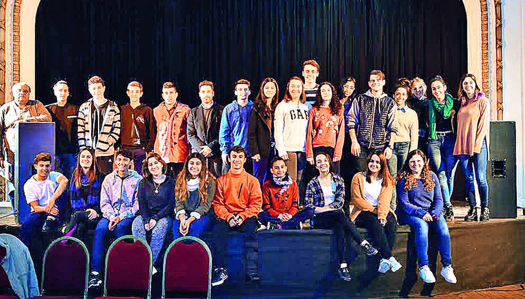 Un elenco juvenil se pone en la piel de San Martín, Belgrano y su época