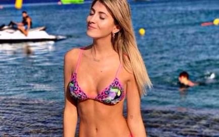 Cande Ruggeri deslumbra en aguas griegas