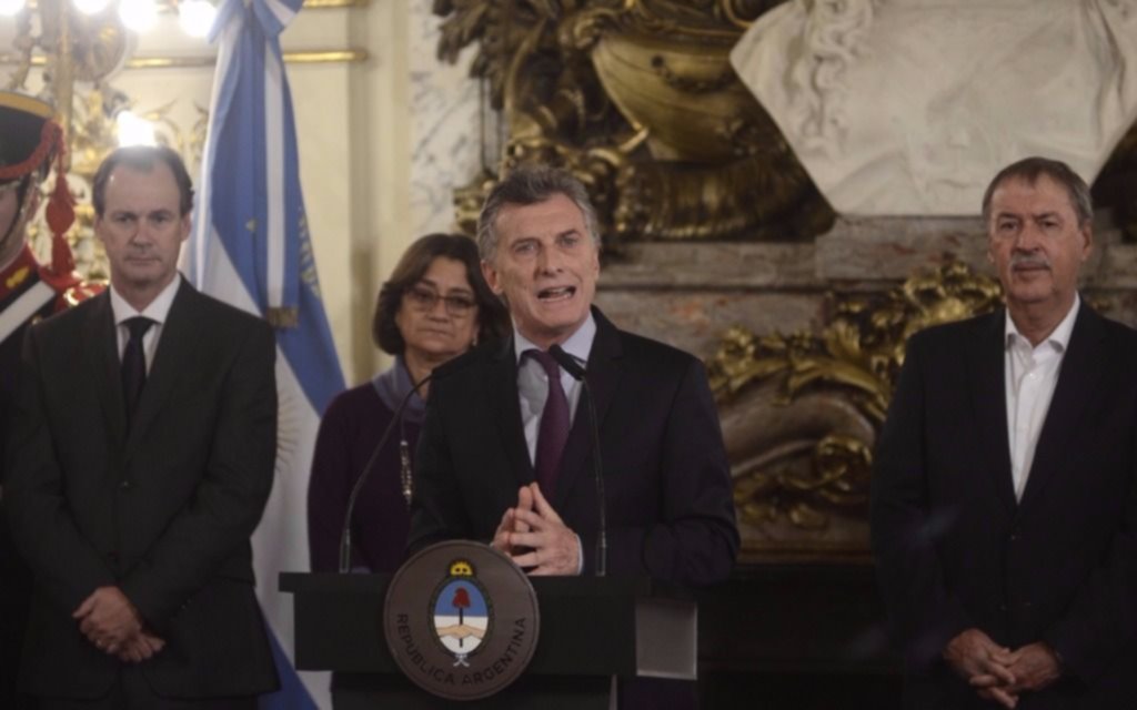 Macri presentó el acuerdo federal minero y habló de la creación de empleo