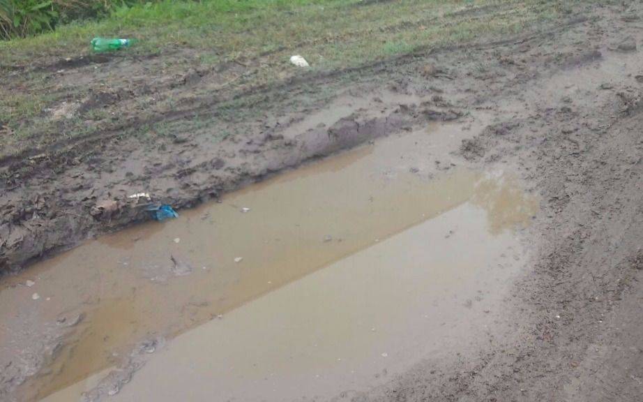 Reclamos por el pésimo estado de una calle en City Bell