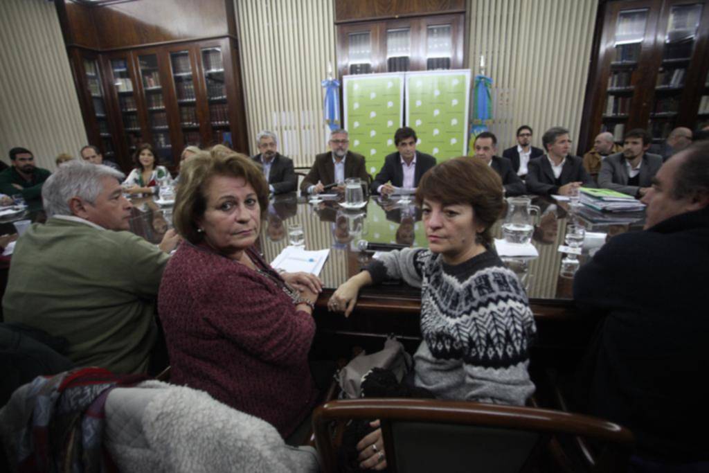 Docentes: el gobierno no pagará el aumento sino “sumas a cuenta de un futuro acuerdo”