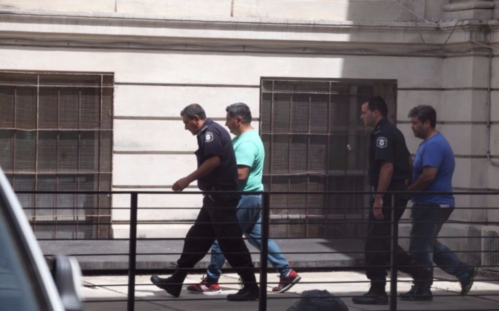 Sobres: revocan fallo que ordenaba excarcelar a los ocho jefes policiales