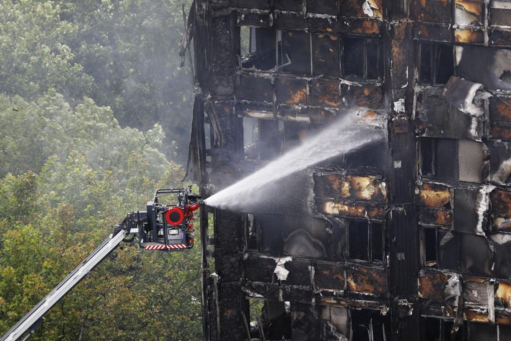 Incendio en Londres: revelan que podría haber más de 100 muertos