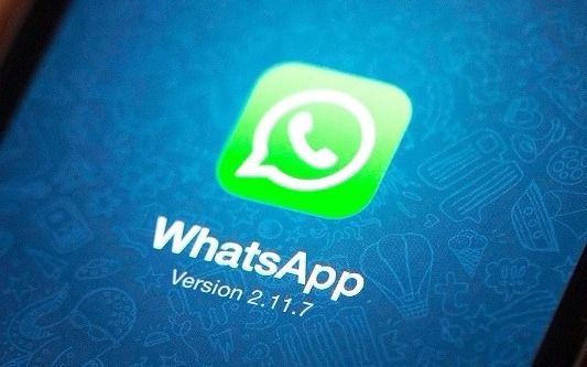 Conectate con EL DIA a través de WhatsApp