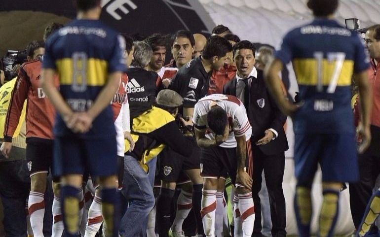 Hincha de Boca le hace juicio a River por el incidente del gas pimienta  