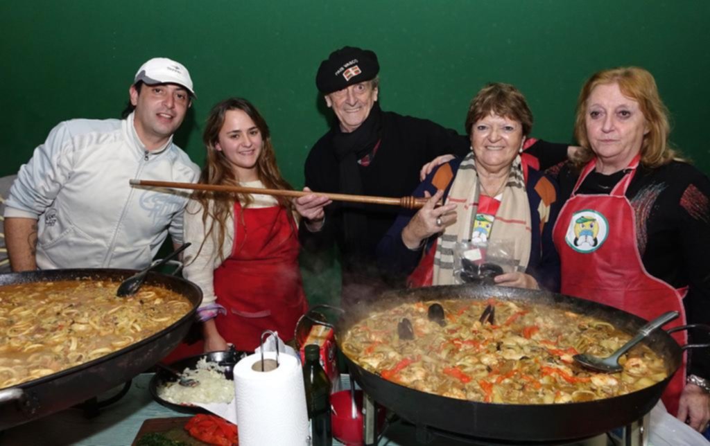 Concurso de paellas en el Centro Vasco