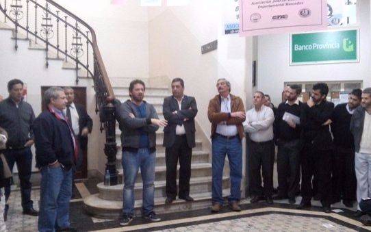 Judiciales bonaerenses paran mañana en reclamo de aumento salarial  