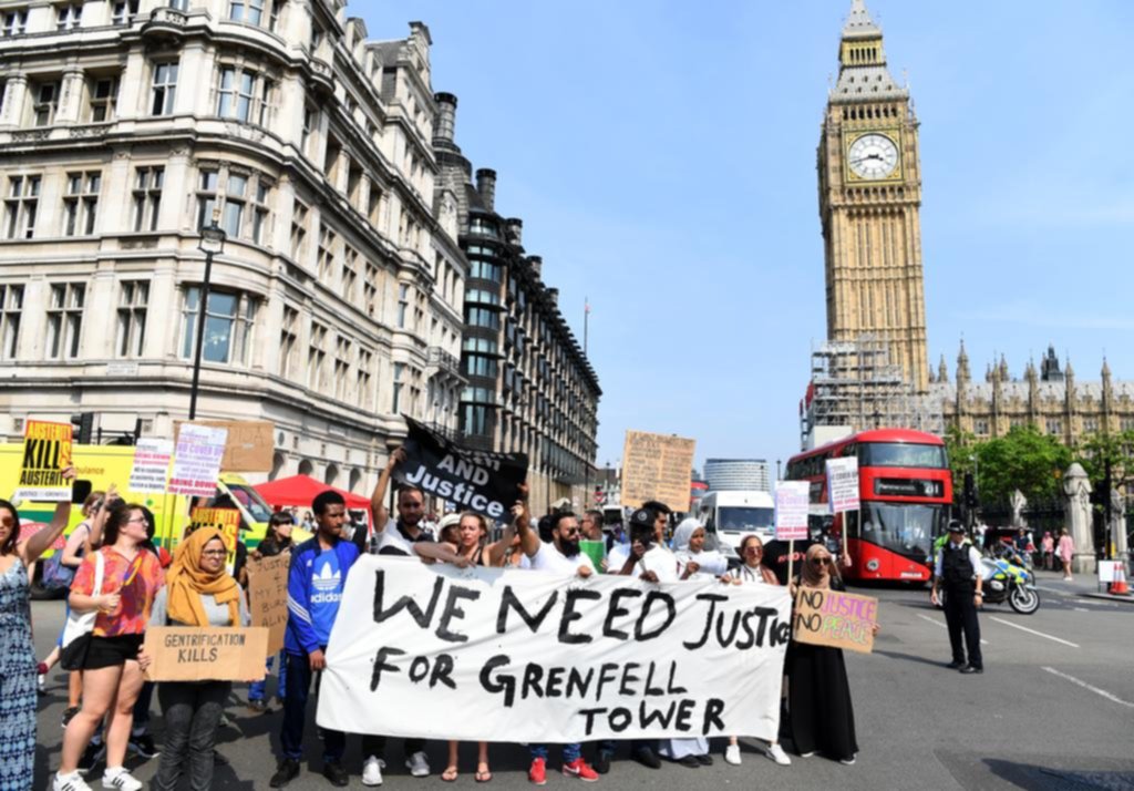 May se aferra al Brexit para ocultar su fragilidad