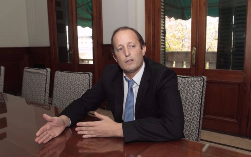 Insaurralde: "La Salada no tiene nada de kirchnerista"