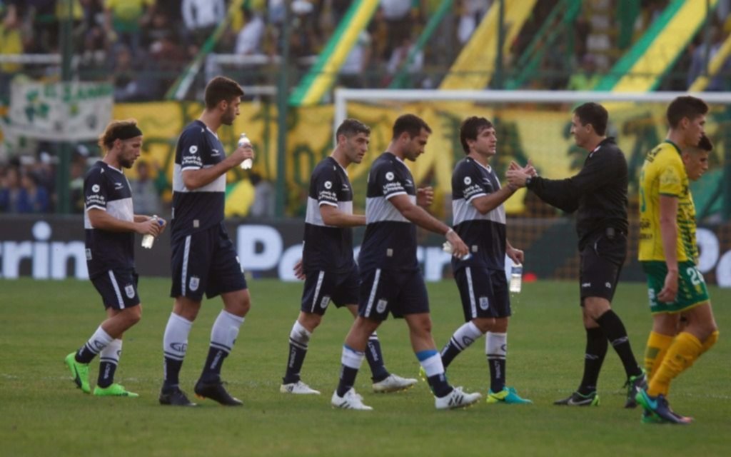 El Lobo terminó el torneo con una deslucida actuación frente a Defensa