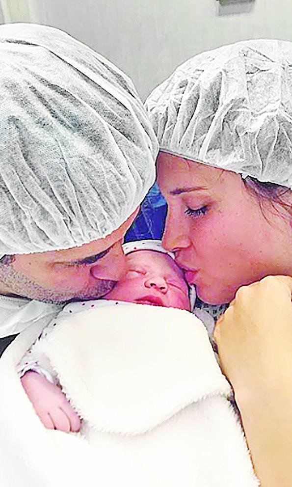 Nació Alma, la hija de Mariano Martínez