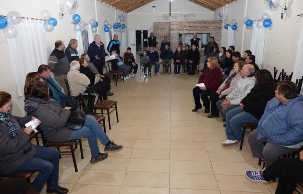 Preocupa en dos barrios el destino de un asentamiento