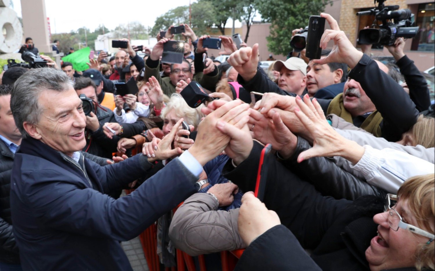 Macri pidió a sus funcionarios "serenidad" ante los "palos en la rueda que nos pongan"