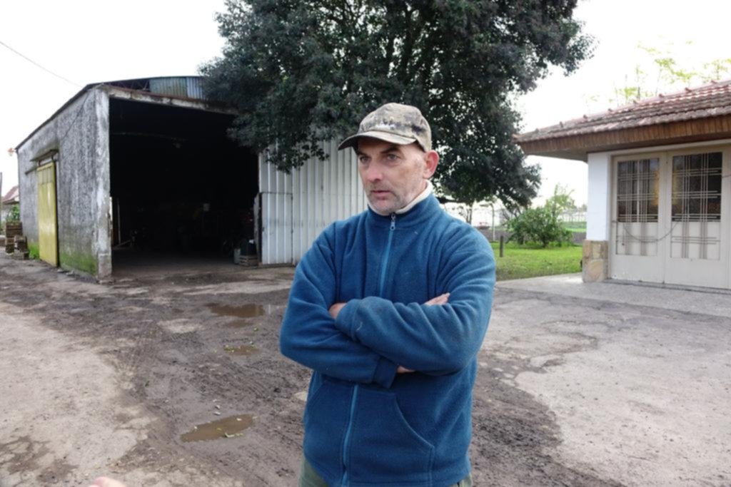 Envenenaron a los perros, golpearon a una familia de quinteros y se llevaron todo