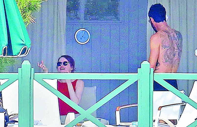 Piedra libre: el ex de Aniston, con Emma Stone