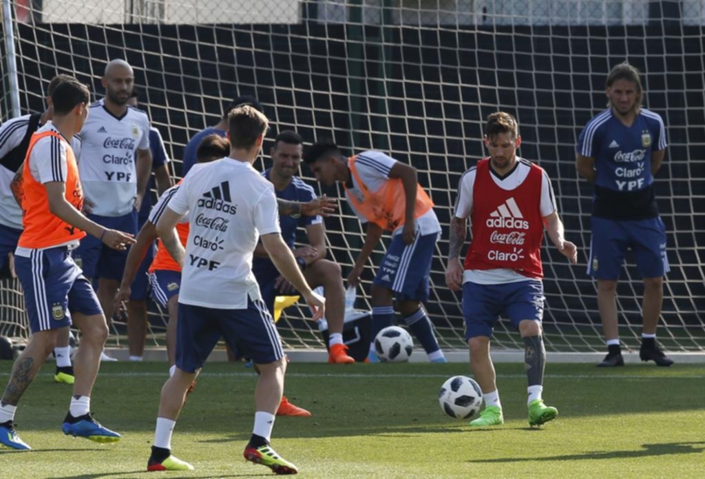 Sampaoli le da forma al equipo que jugará el último amistoso