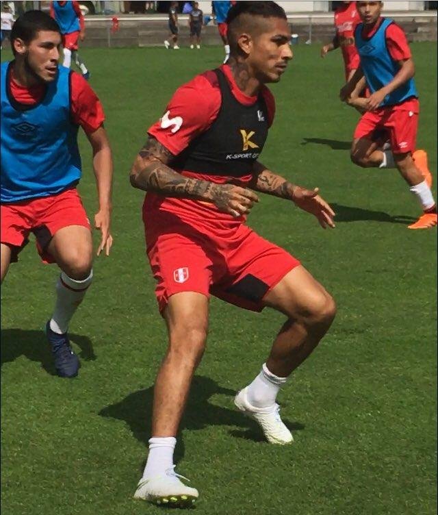 Paolo Guerrero se sumó a los entrenamientos de Perú y ya piensa en la Copa del Mundo