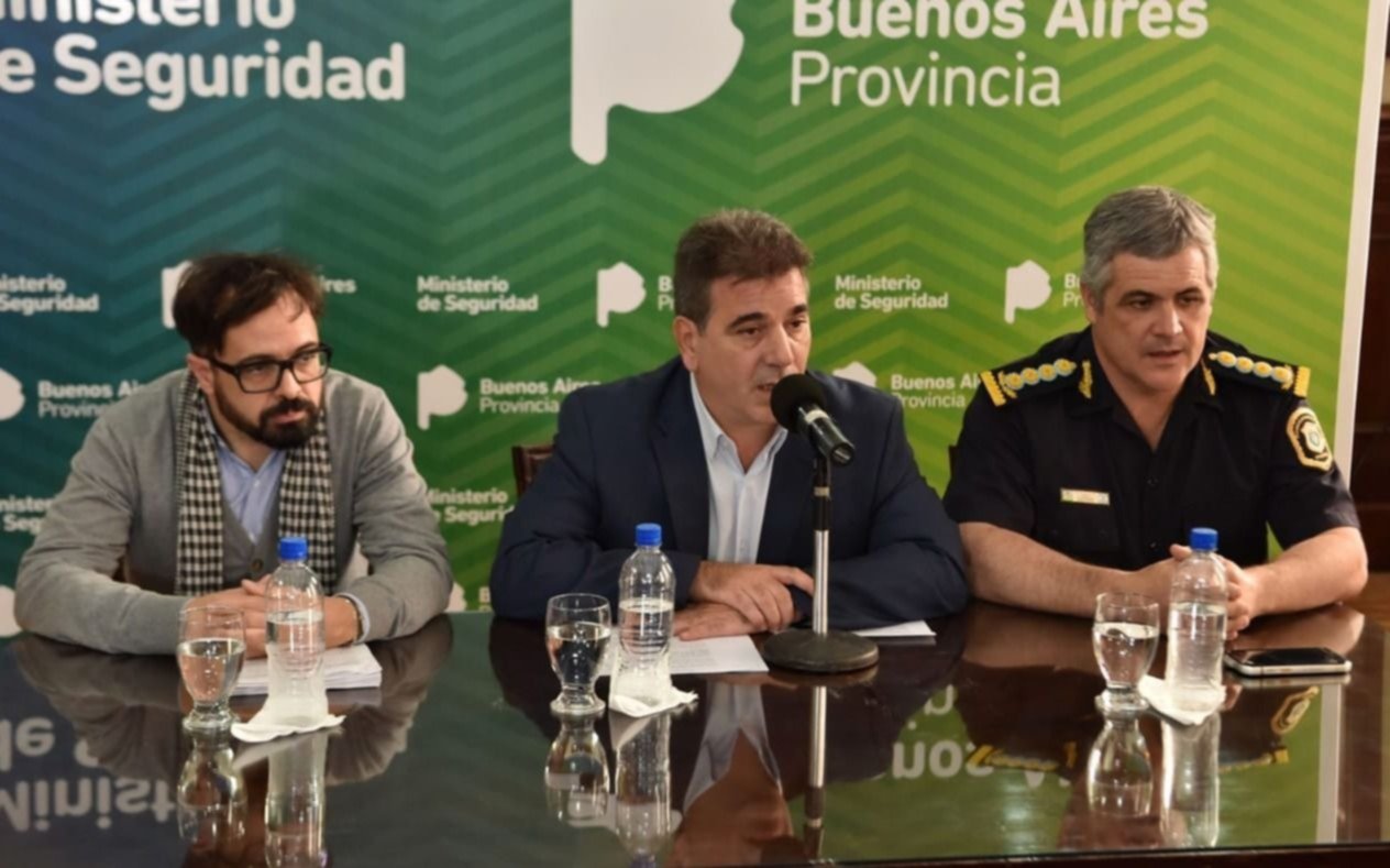 Indagan al comisario de la Segunda y al resto de los policías detenidos por extorsión en el Conurbano