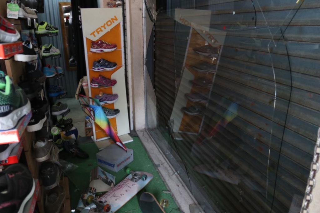 Hay preocupación entre comerciantes del centro de Berisso por ataques vandálicos