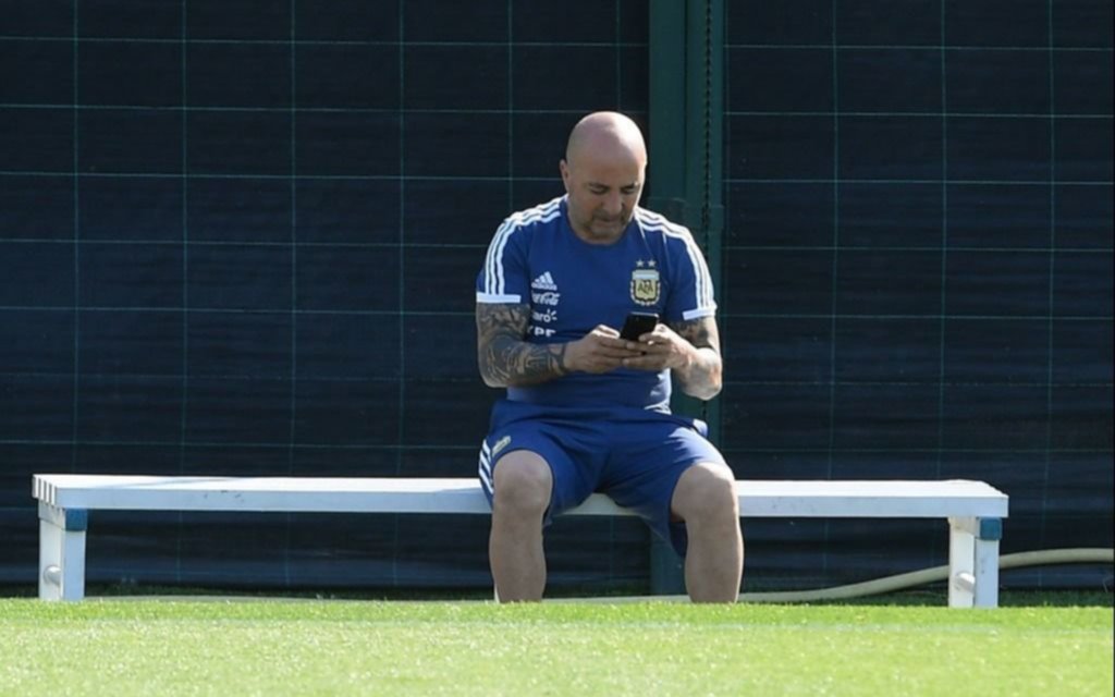 "Nos vemos el martes": A 13 días del debut en el Mundial, Sampaoli liberó a los jugadores