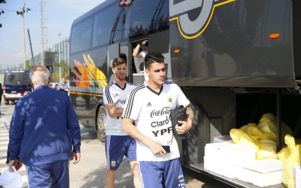 A pesar del intento por reflotar el partido con Israel, Tapia confirmó la suspensión y pidió disculpas