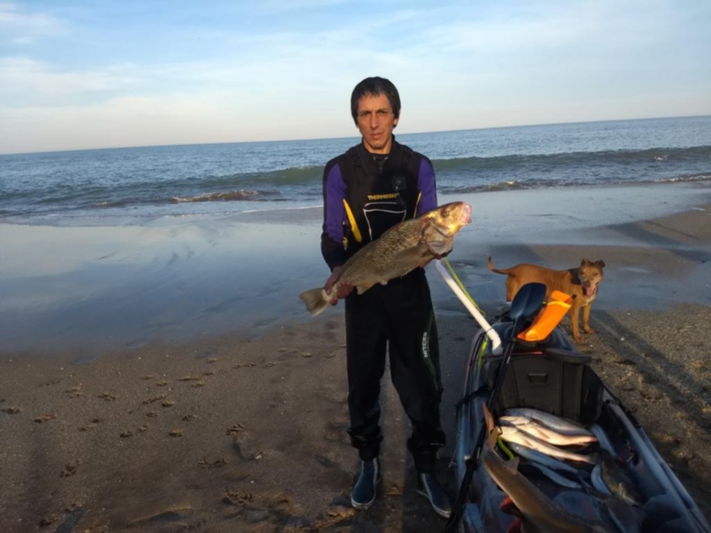En Mar de Cobo y en kayak, la pesca fue buena en cantidad y calidad de las especies