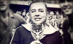 Vicente Feola y el deseo de mirar el arco opuesto